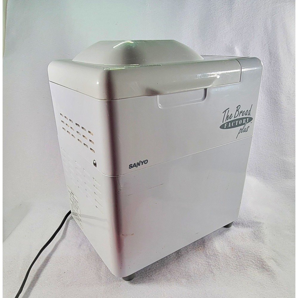 SANYO SBM-15 Automatic Bread Machine w/ Timer, 7 Programs, 1.5 lb White